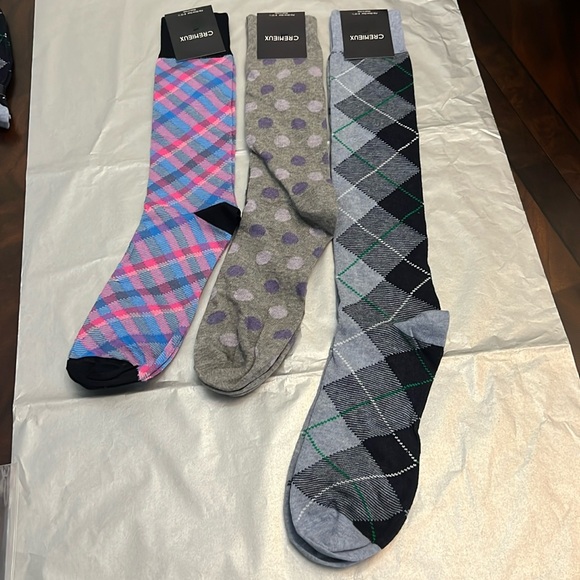 Bundle Of Cremieux Socks. - Picture 2 of 7
